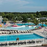 Mobil 262 3 Tout Equipe Camping Siblu La Reserve
